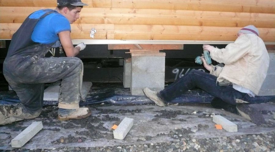 how do you re-level a mobile home?